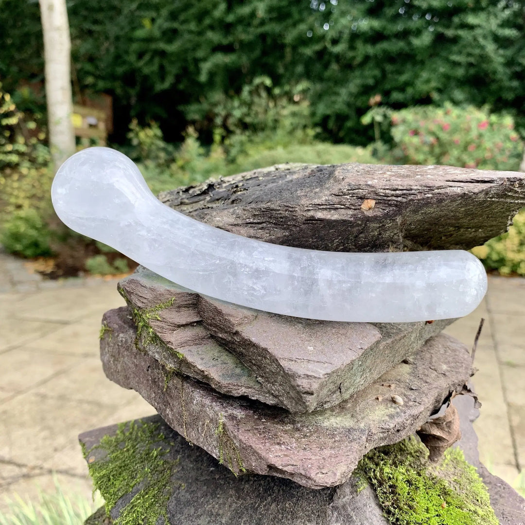 G-Spot Curved Clear Quartz Yoni Wand - 1